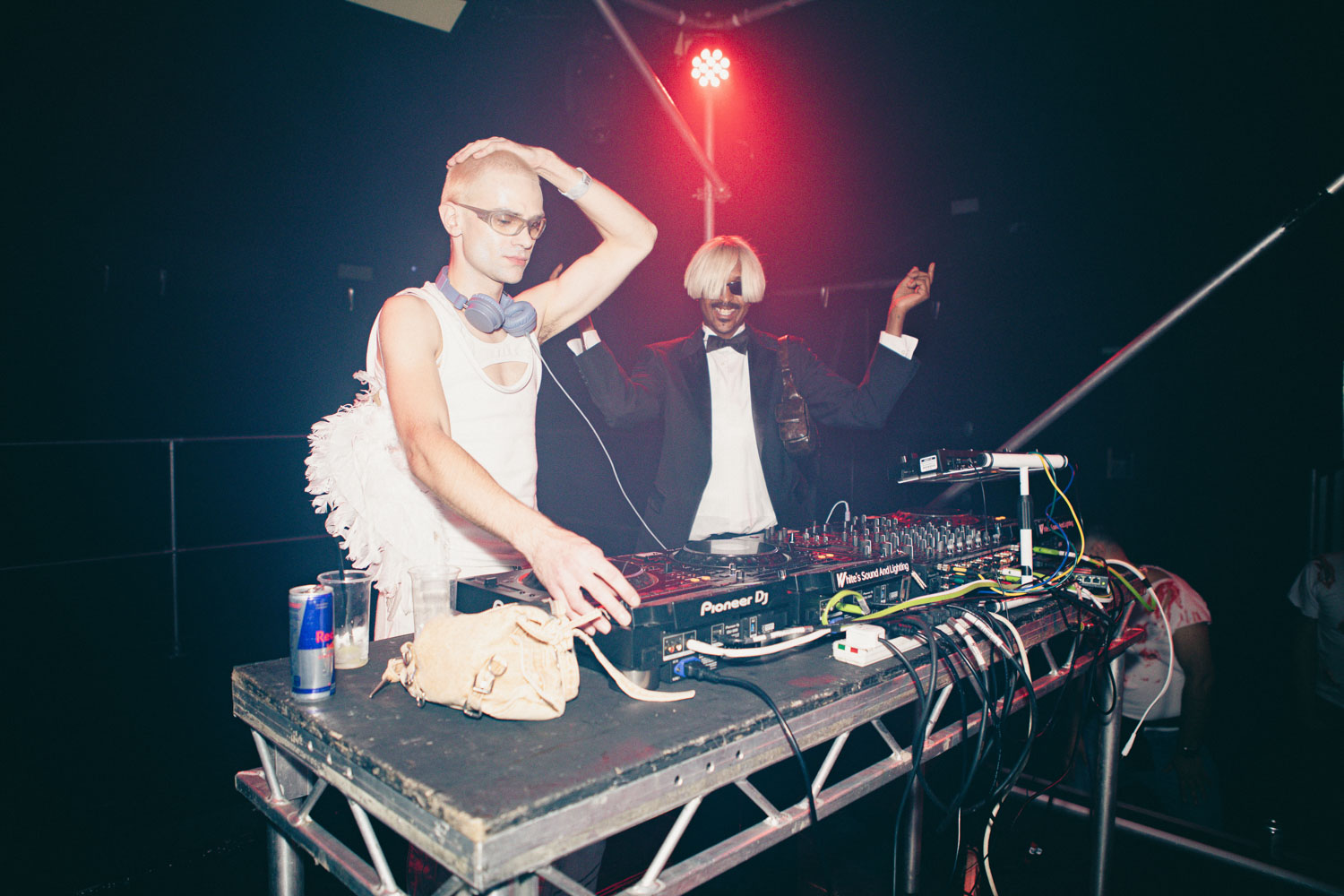 EliseShauna_HOWLOWEEN-72_bmazsr