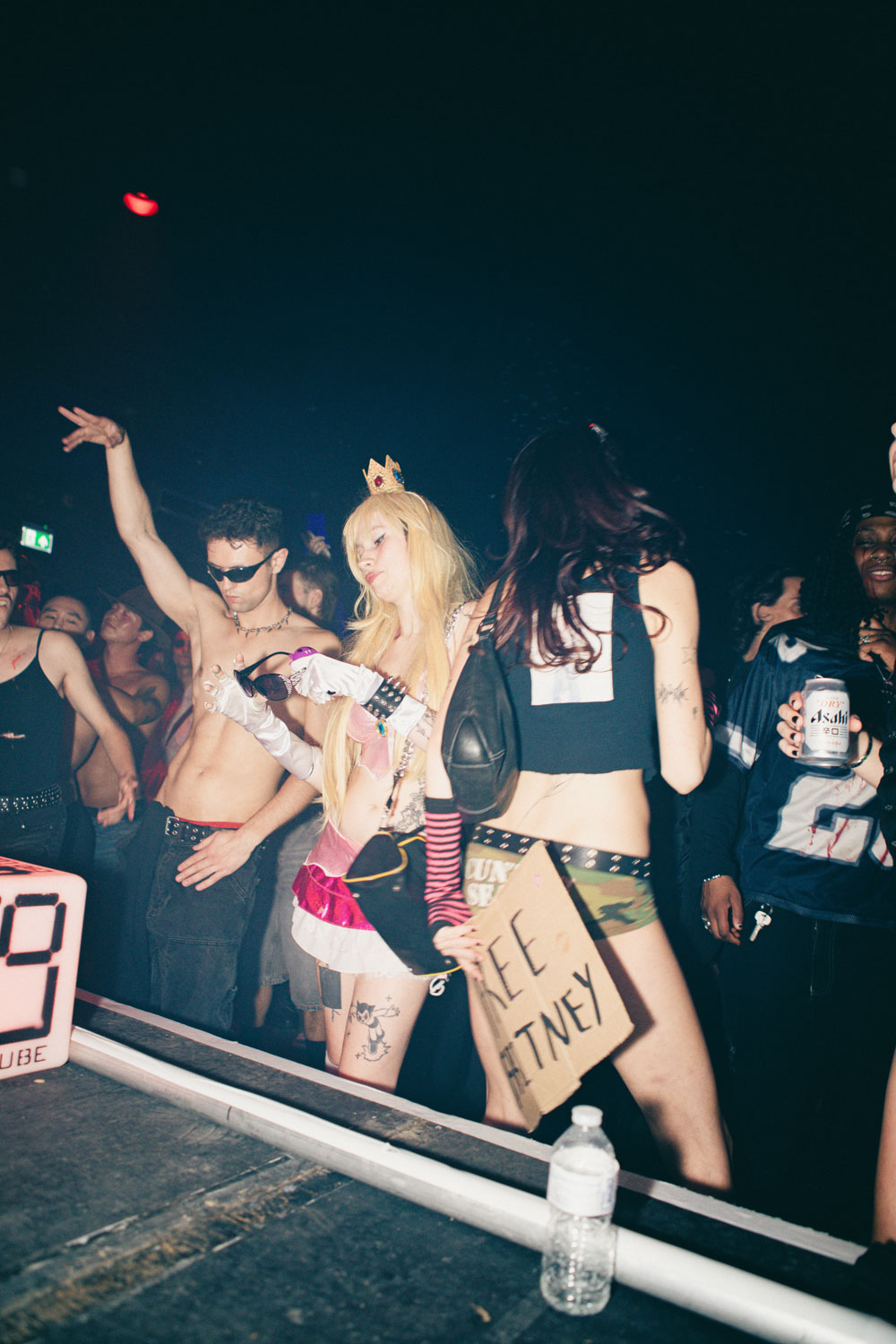 EliseShauna_HOWLOWEEN-75_yrpp8z