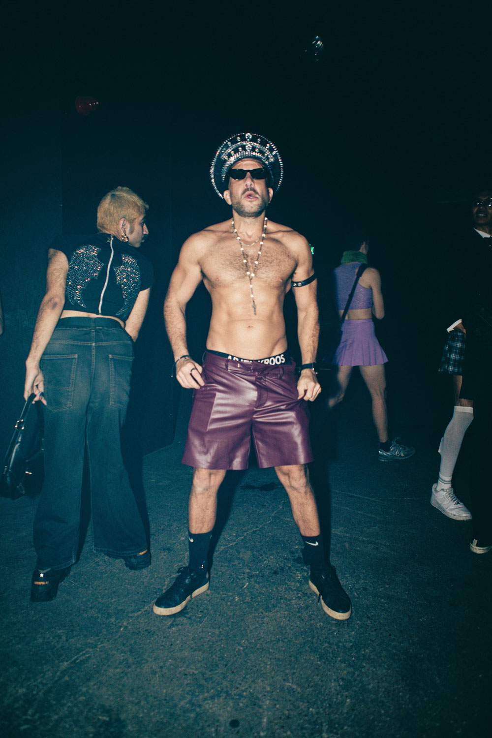 EliseShauna_HOWLOWEEN-82_k7novu