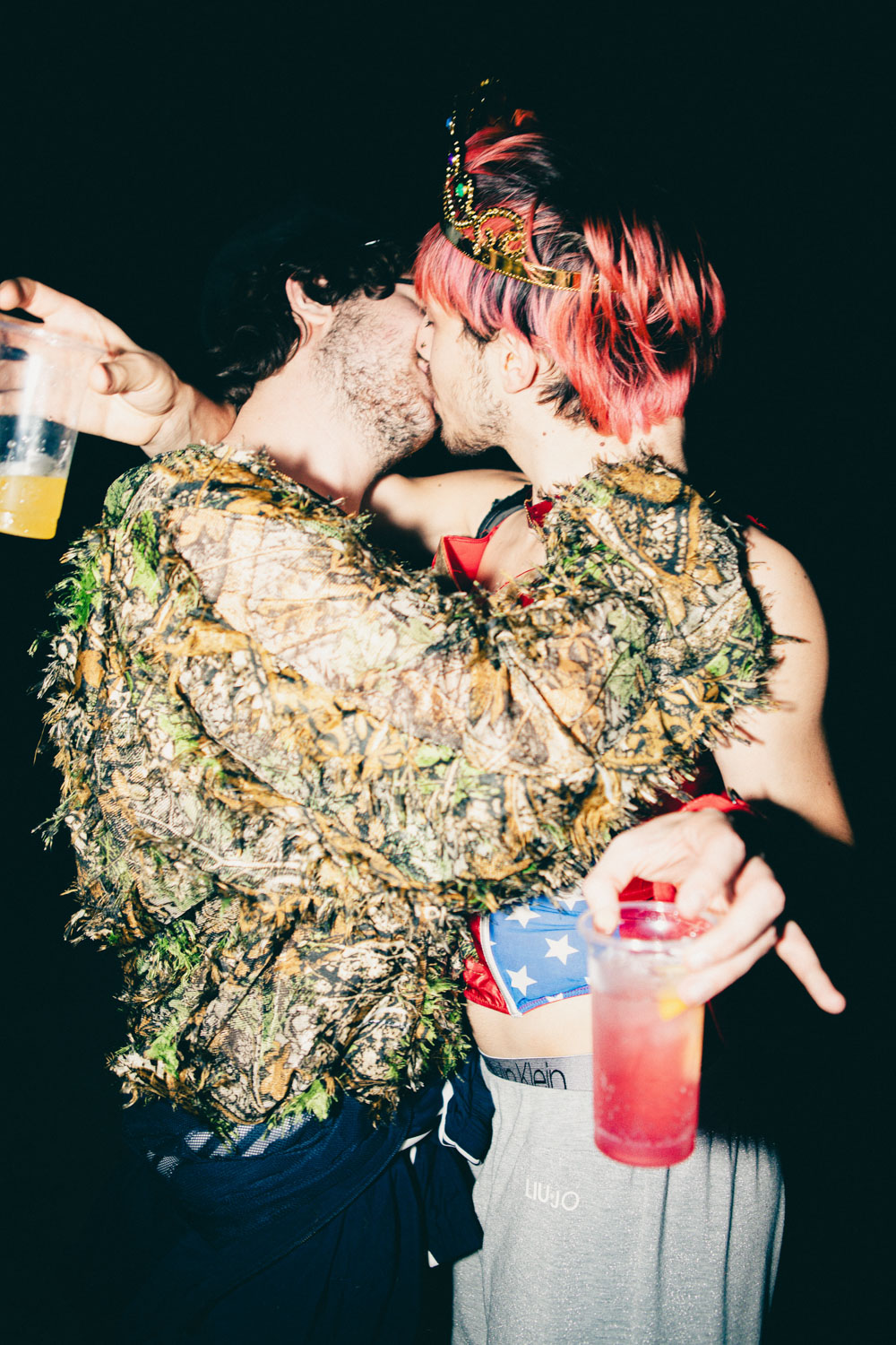 EliseShauna_HOWLOWEEN-85_eq1p62