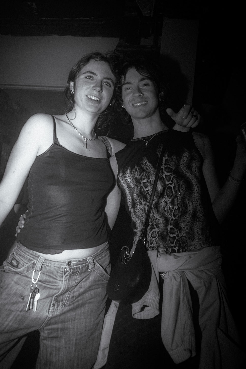 HOWL_LoveBall02_LilyMaguire_DSC00234_qepezn