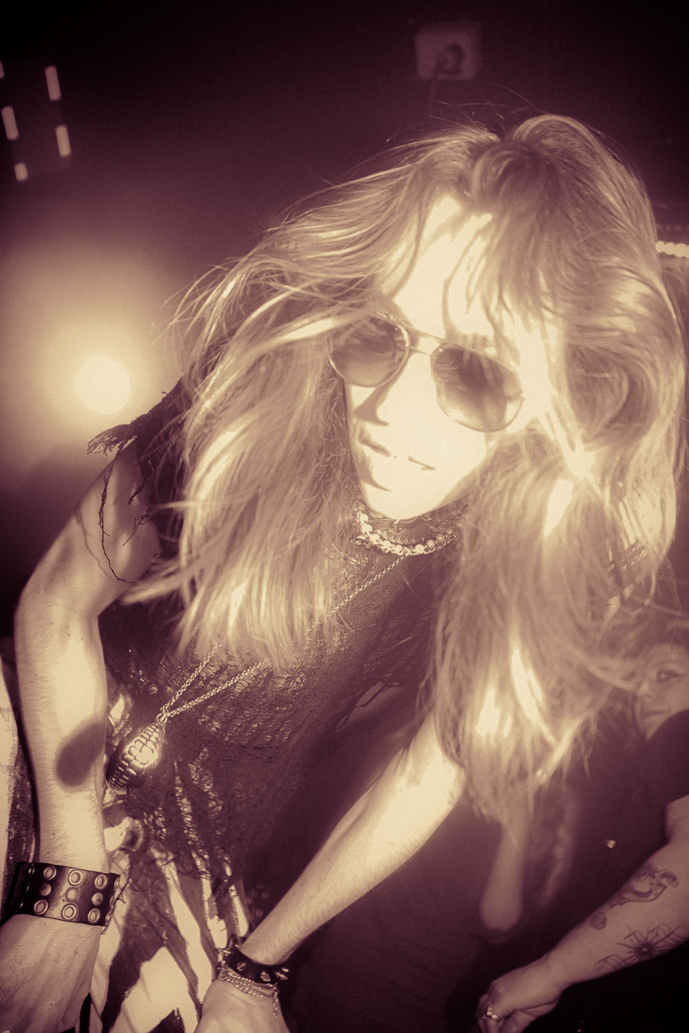 HOWL_LoveBall02_LilyMaguire_DSC00650_uueidp