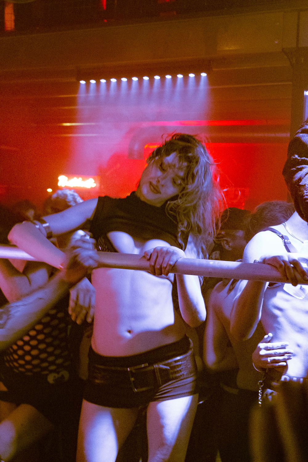 howlrave25_jennydaianaguidi_331_kuq4zo
