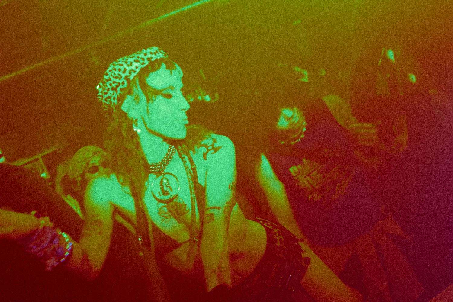 howlrave25_jennydaianaguidi_446_rh82vw