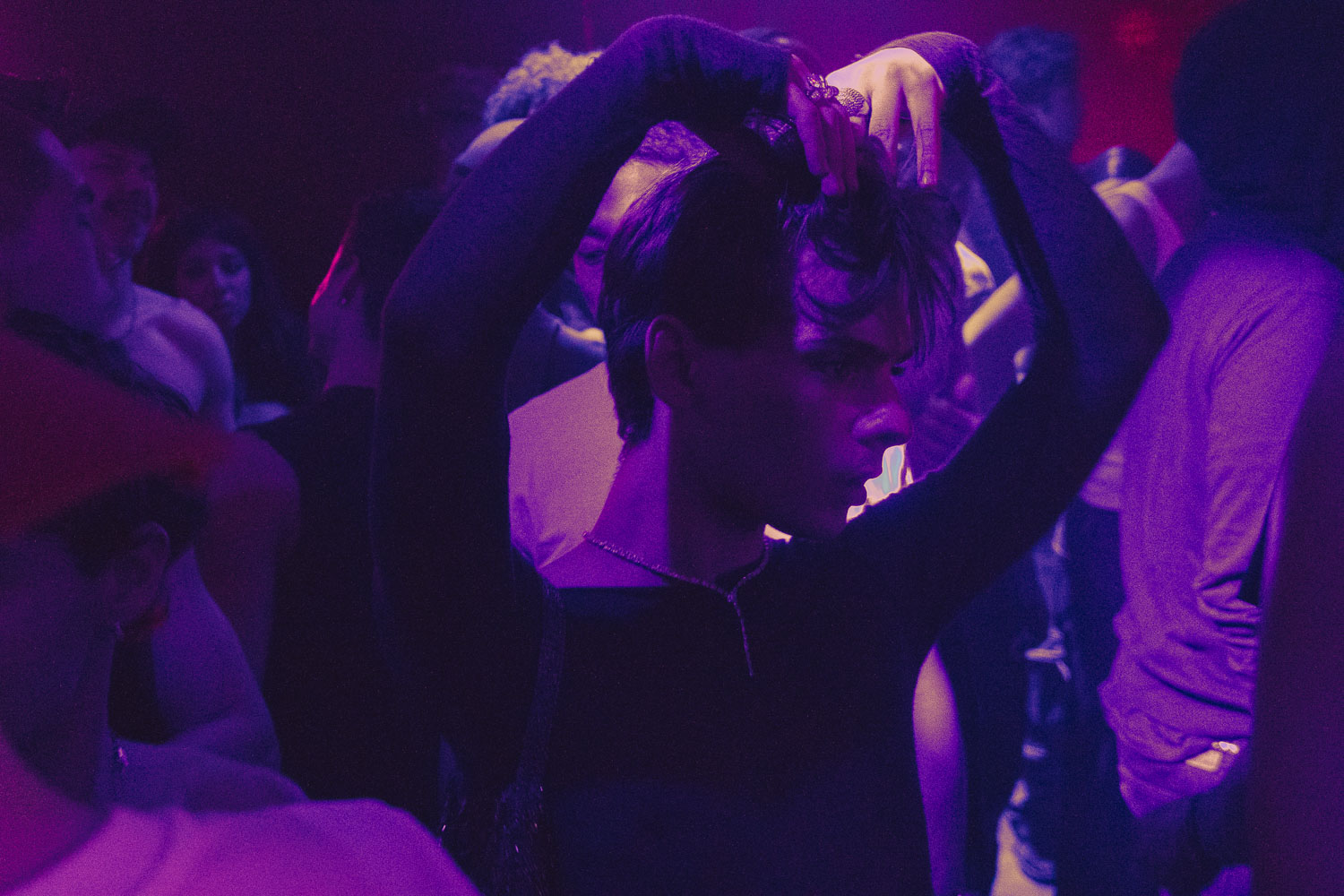 howlrave25_jennydaianaguidi_415_a4zmsf