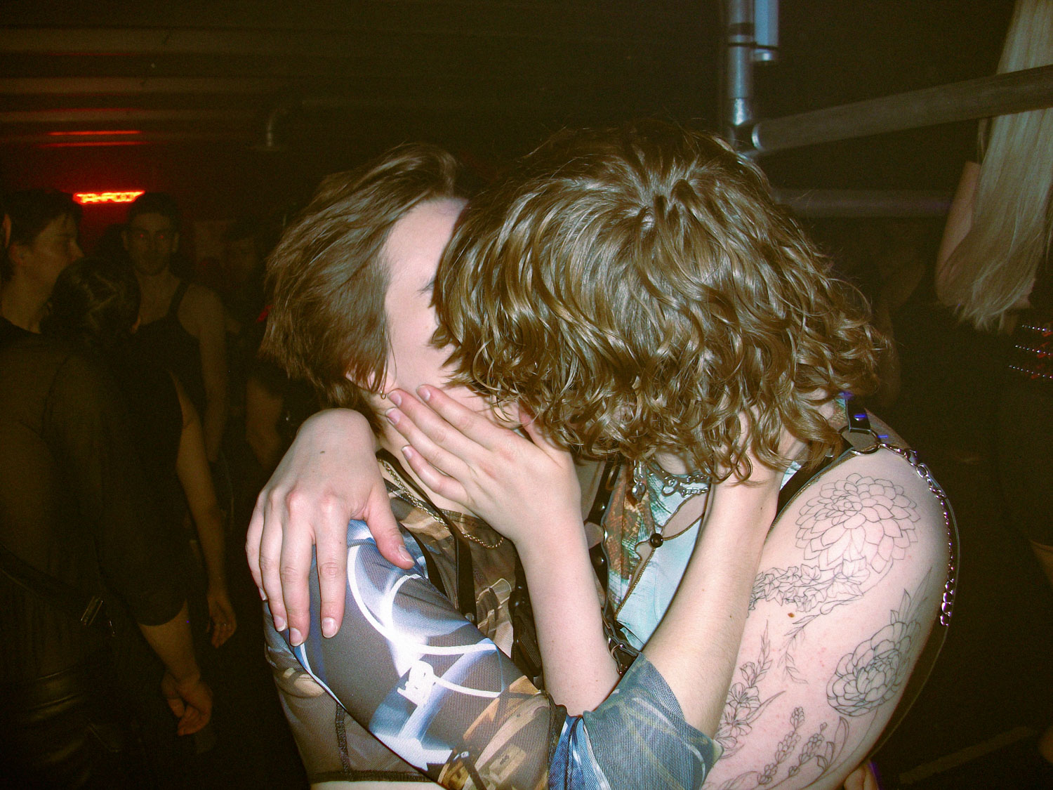 howlrave25_jennydaianaguidi_510_u4mglr