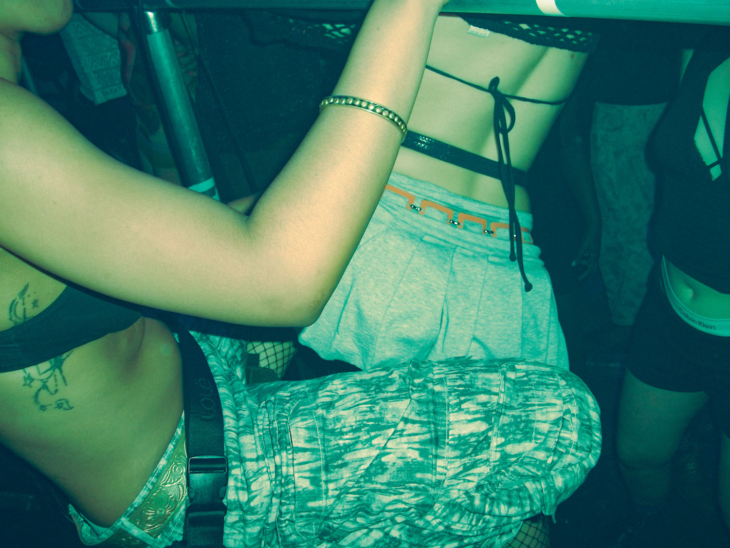howlrave25_jennydaianaguidi_581_oywuue