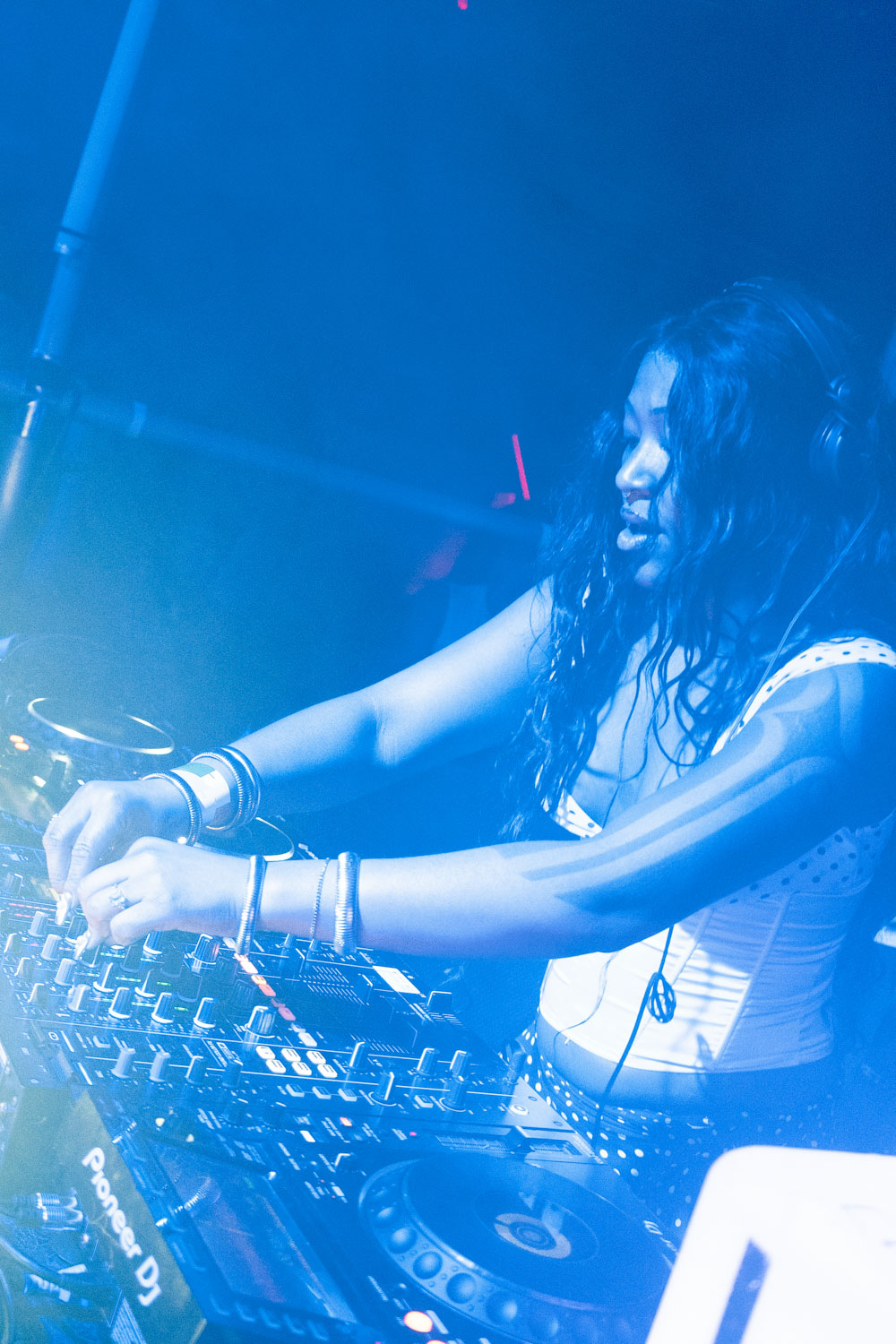 howlrave25_jennydaianaguidi_692_wffyqg