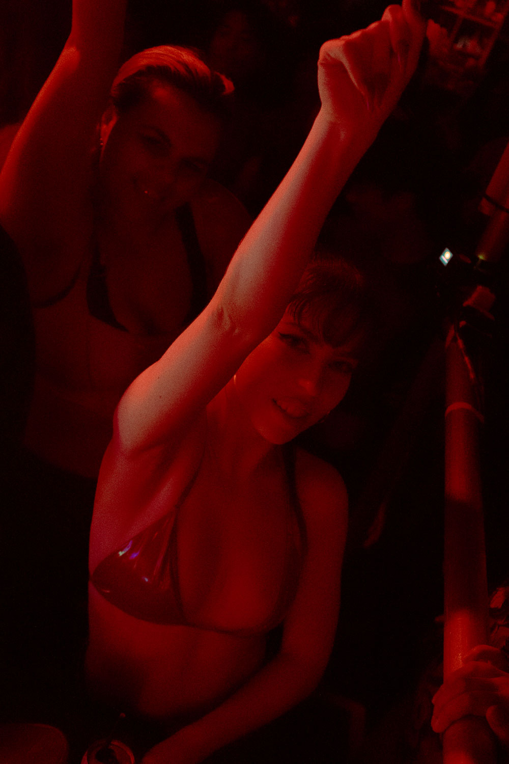 howlrave25_jennydaianaguidi_771_u8amzn