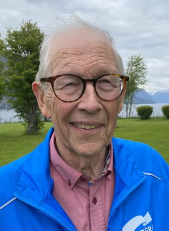 Jostein Hole