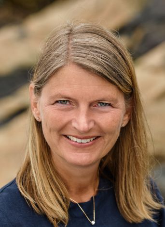 Lene W Conradi