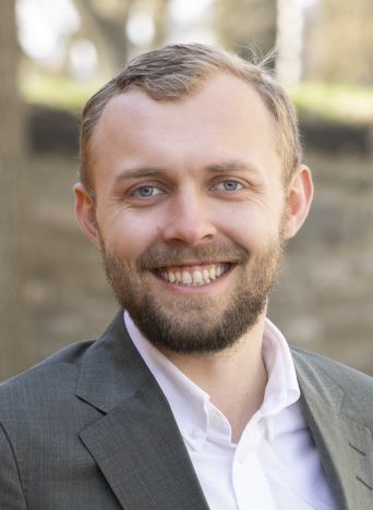 Erik Johan Tellefsen Lindøe