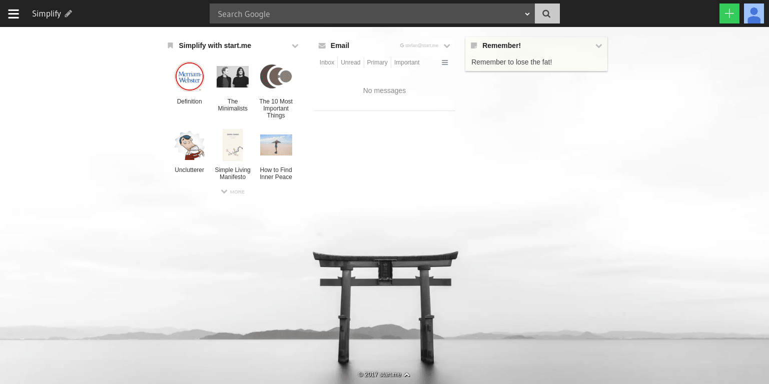 Screenshot of the end result: a simplified desktop