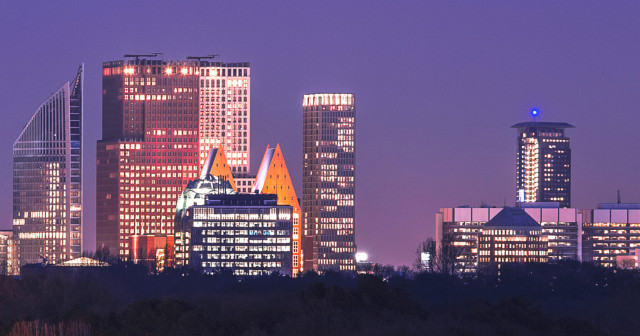 The Skyline of The Hague is wonderful at night. Who wouldn't want to live there?