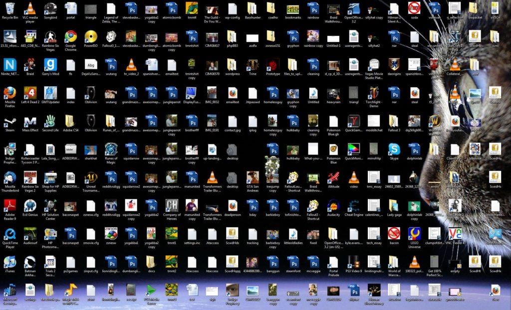 Too many bookmarks will kill you, or at least that's what a review we read seems to suggest