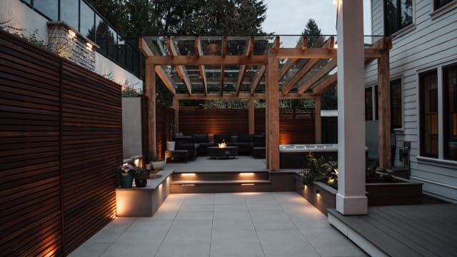 Mill Street Oasis: Nature's Urban Retreat