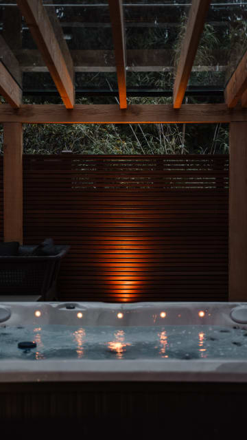 Mill Street Oasis: Nature's Urban Retreat