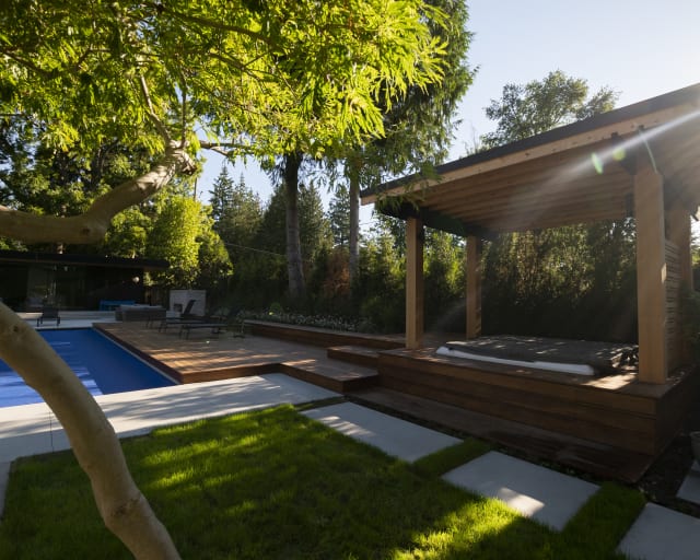 Modern Farmhouse in the City