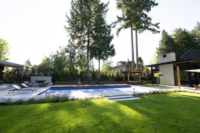 Modern Farmhouse in the City