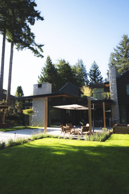 Modern Farmhouse in the City