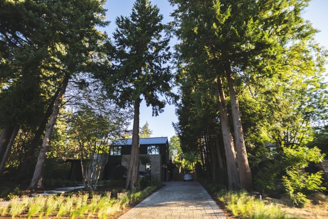Modern Farmhouse in the City