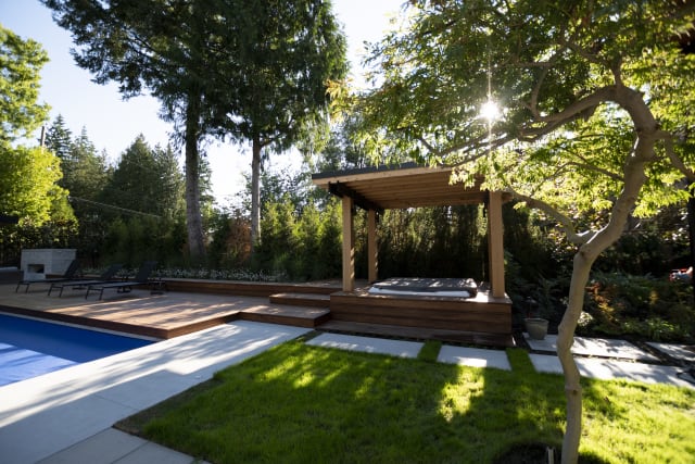 Modern Farmhouse in the City
