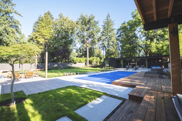 Modern Farmhouse in the City