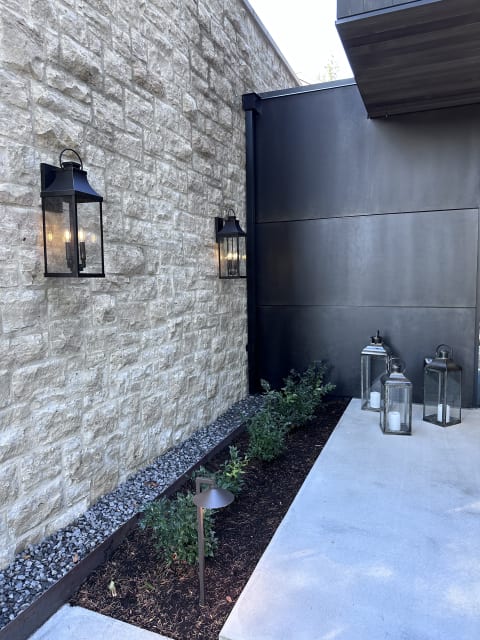 Modern Farmhouse in the City