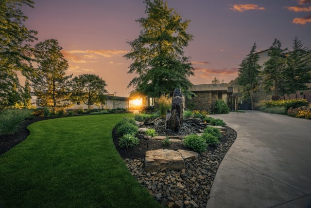 Highpointe Place