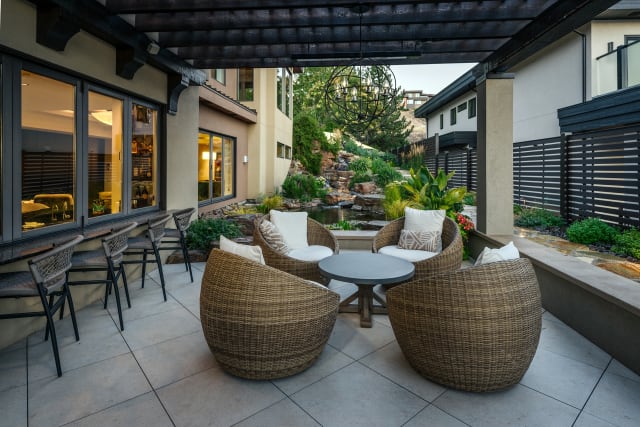 Highpointe Place