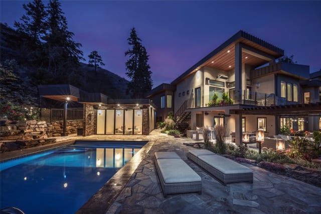 Highpointe Place