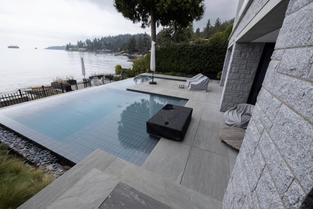 Hodge Residence