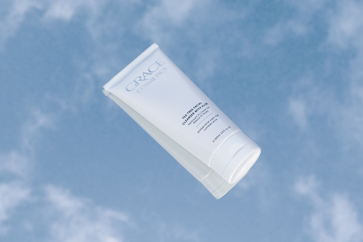 https://res.cloudinary.com/hpf2bgvwe/image/upload/v1753772881/media/00d2v000003qbb7eao/blog-tea-tree-cleanser.jpg