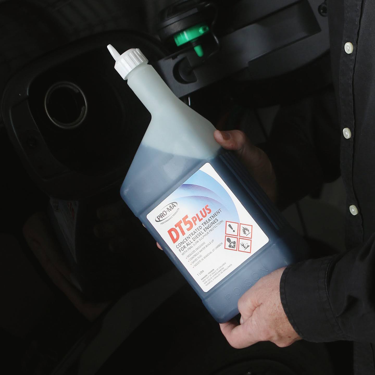 A 1L bottle of DT5 Plus Diesel Treatment