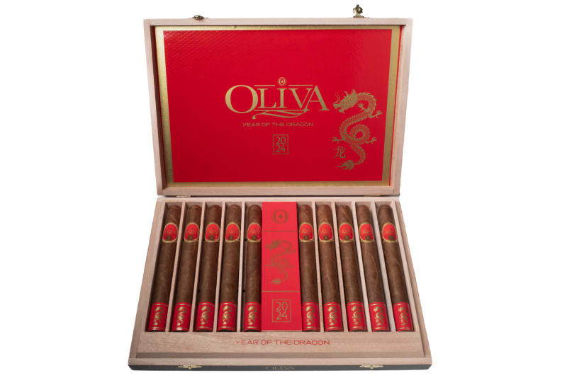 Oliva Year of the Dragon Heads to China Duty Free Image