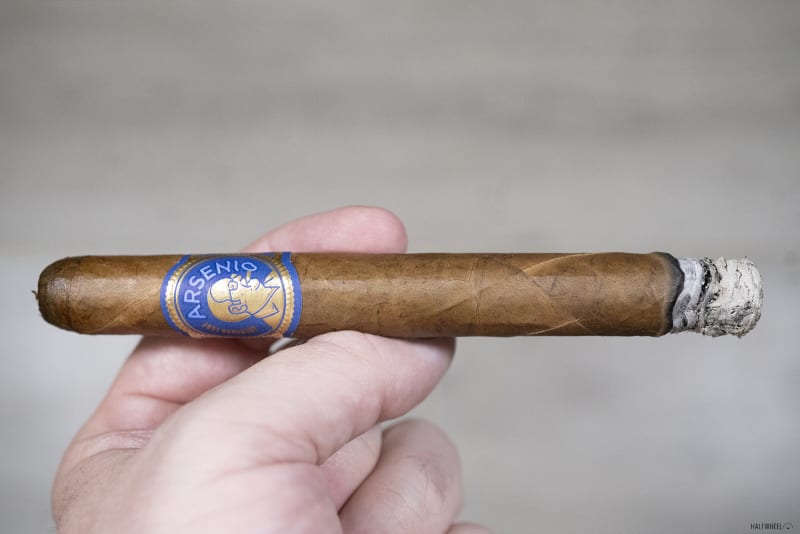 AGANORSA Leaf Arsenio Corona Image