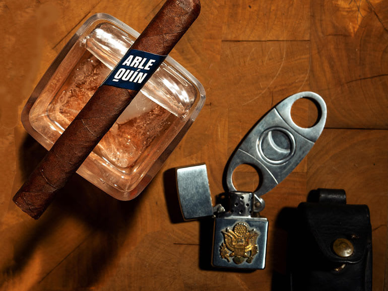 FRATELLO CIGARS INTRODUCES: FRATELLO ARLEQUIN PRENSADO Image