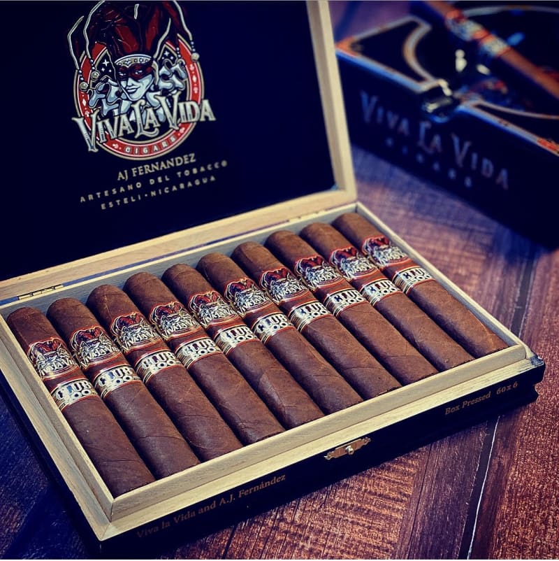 Viva La Vida introduces Viva La Vida Club 500 Image