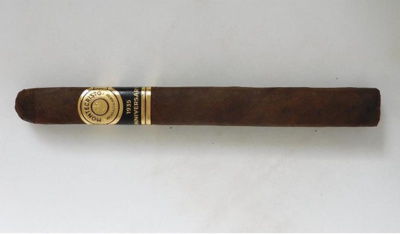 Cigar Review: Montecristo 1935 Nicaragua Churchill by Altadis USA Image