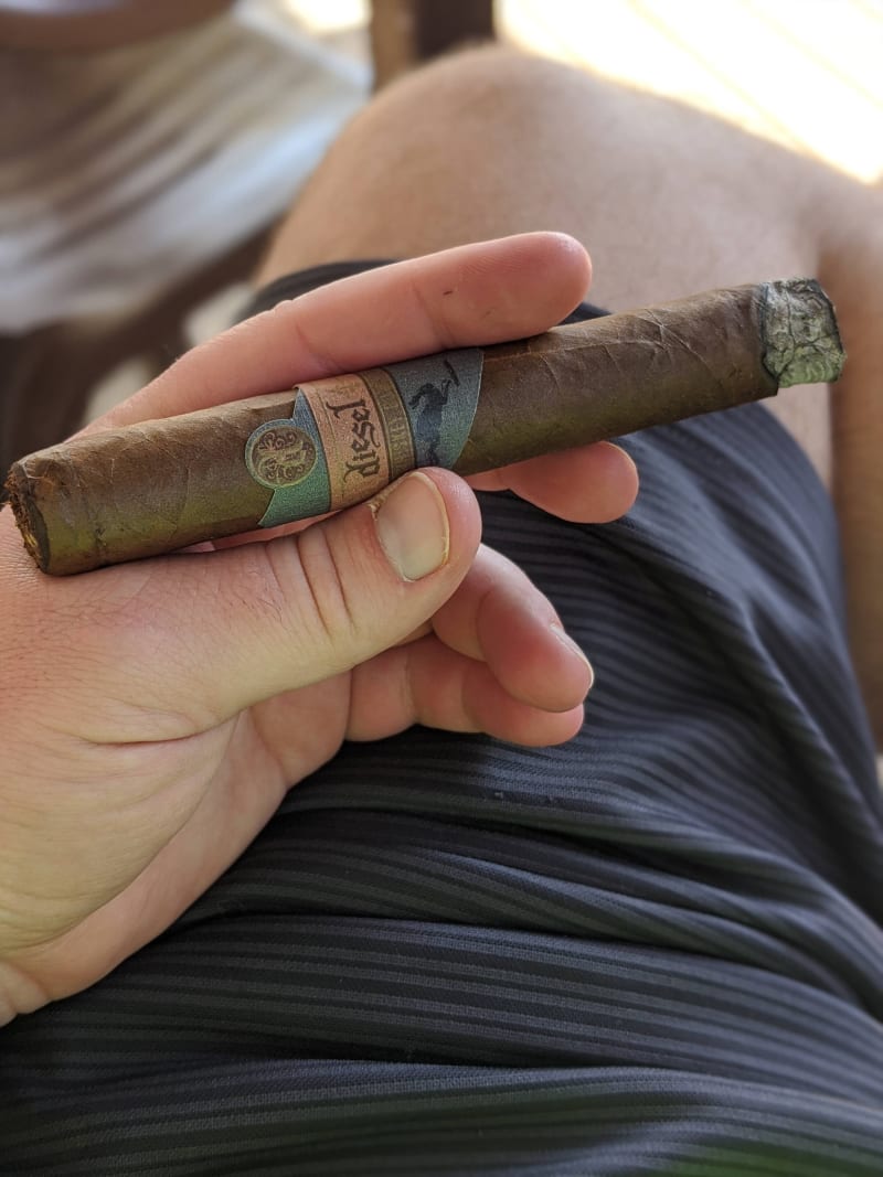 00100lrPORTRAIT 00100 BURST20200906153837135 COVER