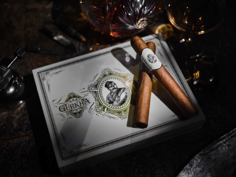 Coleccion Especial Shipping from Gurkha Image