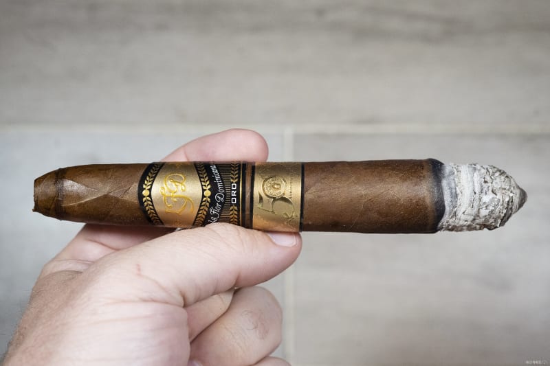 La Flor Dominicana TAA The Golden Salomon Natural Image