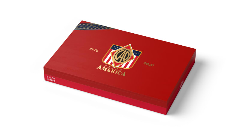 CAO America 250 box closed