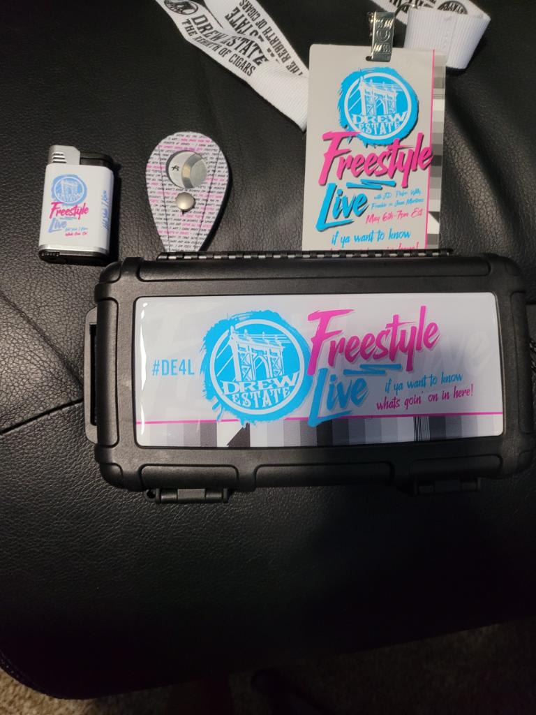 FCEC17F5 2CAD 4BAD A9DD 98BCC6E323A2