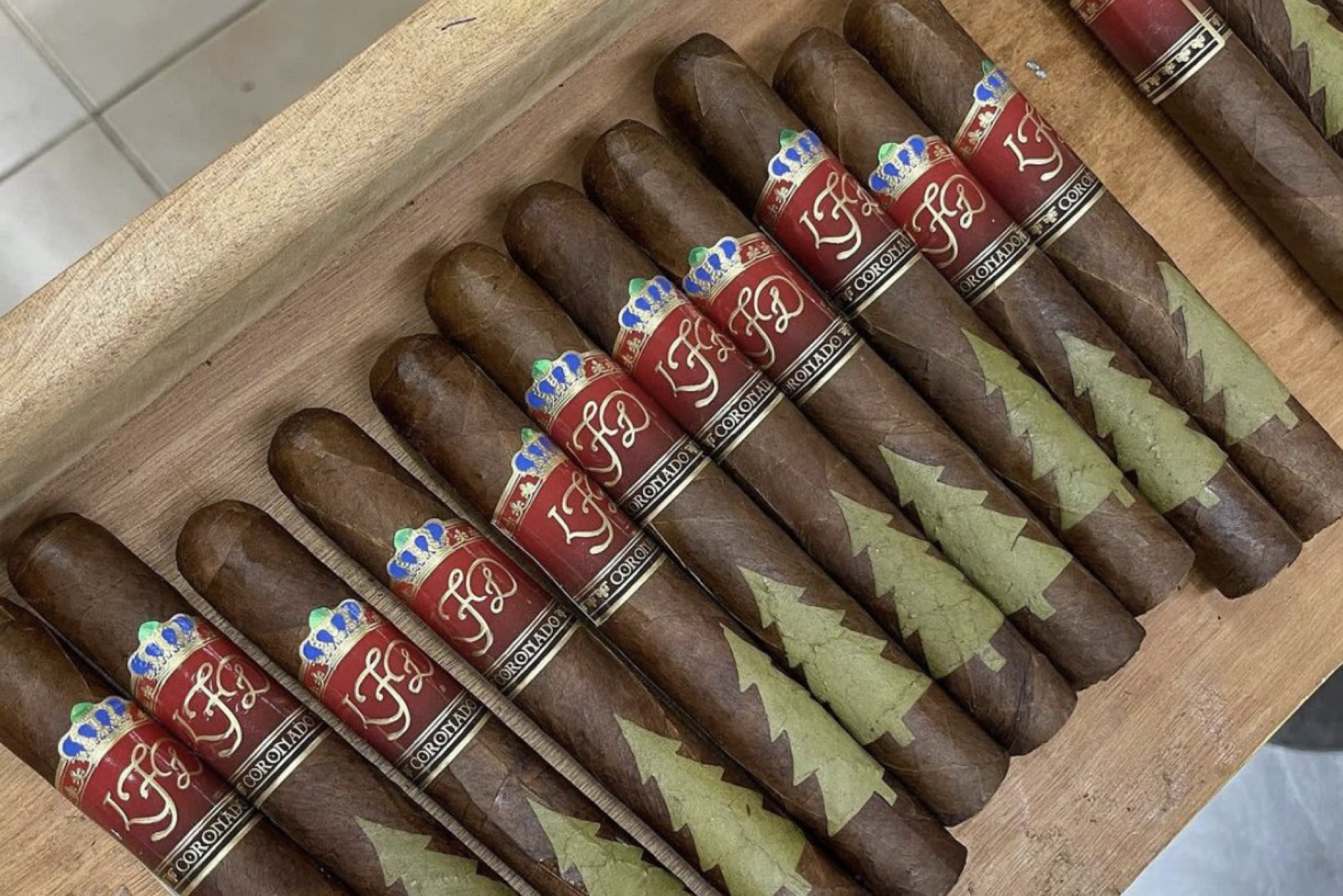 La Flor Dominicana Coronado Feliz Navidad Heading to Galiano Cigar Room Featured Image