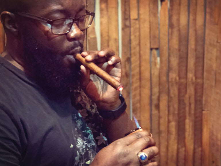 How do you Toast a Cigar? Image