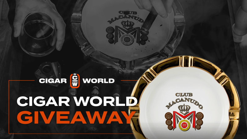 Club Macanudo Gold Ashtray Image