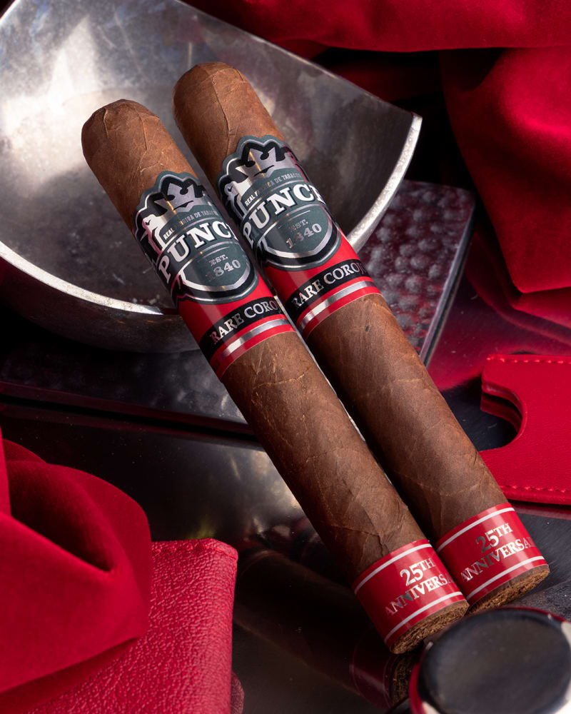 Punch Rare Corojo 25th 1