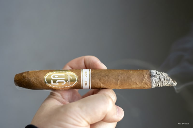 Davidoff Diademas Finas Limited Edition 50th Anniversary Image