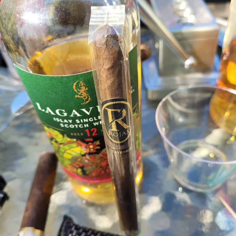Rojas Maduro Lancero (b)